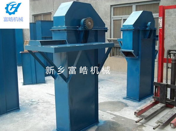 斗式提升機(jī)結(jié)構(gòu)簡(jiǎn)單，維護(hù)方便，依靠膠帶固定